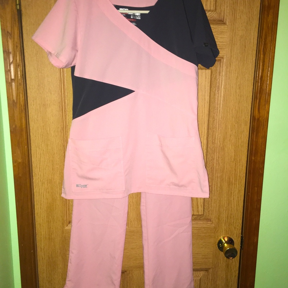 Grey’s Anatomy scrub set